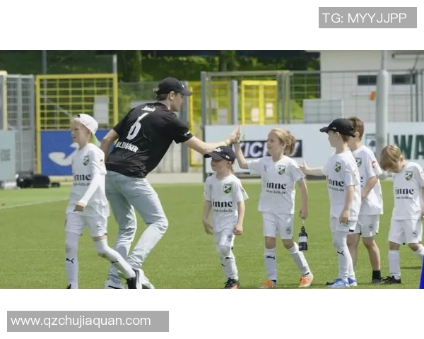 美联英语足球明星助力青少年成长与梦想实现的精彩旅程 美联英语足球明星助力青少年成长与梦想实现的精彩旅程