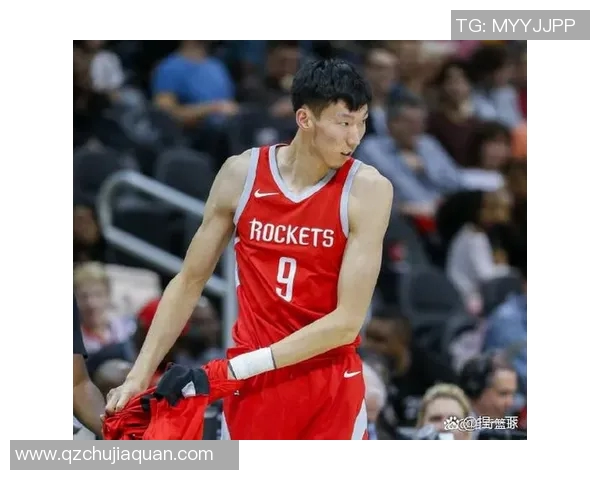 周琦在国际赛场上的崛起与挑战：从青涩球员到篮球巨星的成长之路